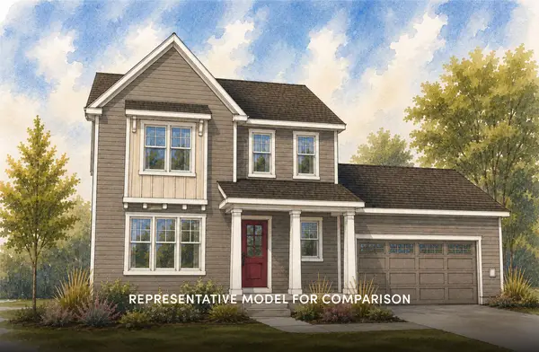 1156 Arrowood Cir E, Oconomowoc, WI 53066