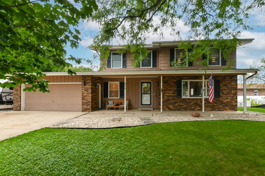 664 Austin Rd, Burlington, WI 53105 - #3