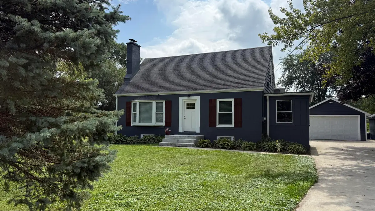 223 W State Rd, North Prairie, WI 53153 - #1