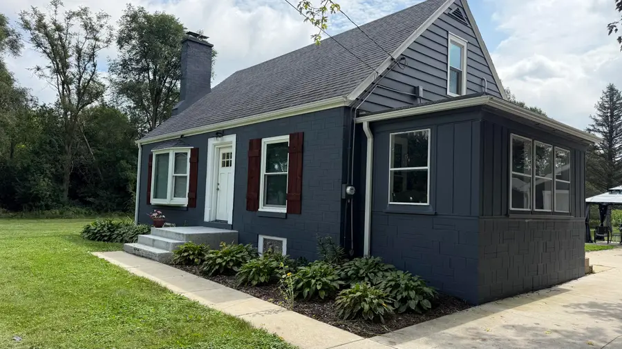 223 W State Rd, North Prairie, WI 53153 - #2