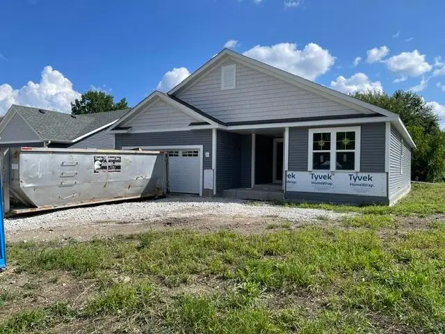 6131 Fox Run Ln, Mount Pleasant, WI 53406 - #1