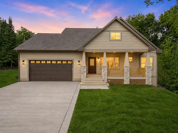 4815 Crystal Spg, Caledonia, WI 53406