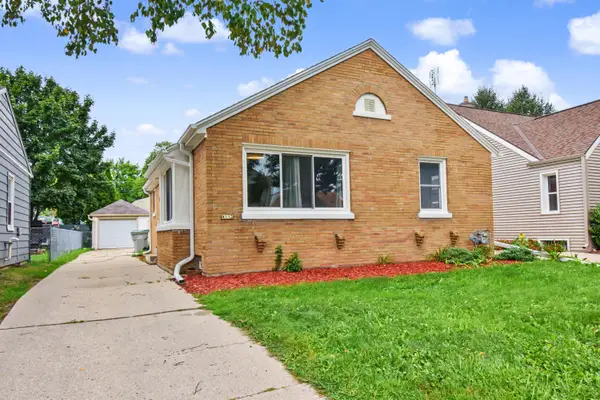 4113 S Austin St, Milwaukee, WI 53207