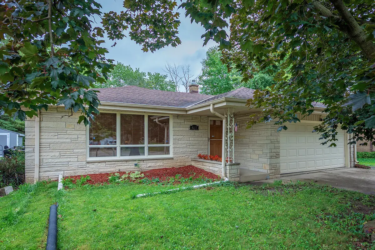 4212 N 95th St, Wauwatosa, WI 53222 - #1