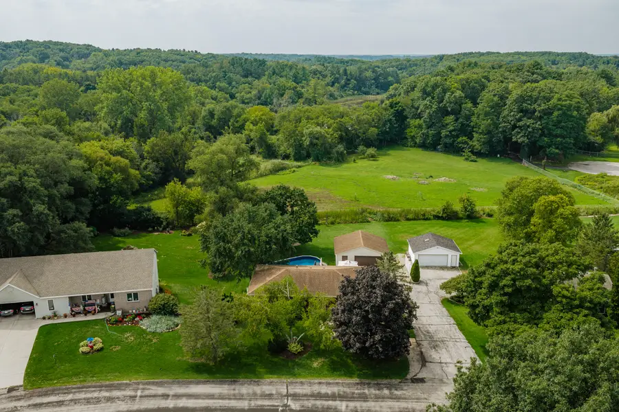 504 Ryan Ave, Rochester, WI 53105 - #3