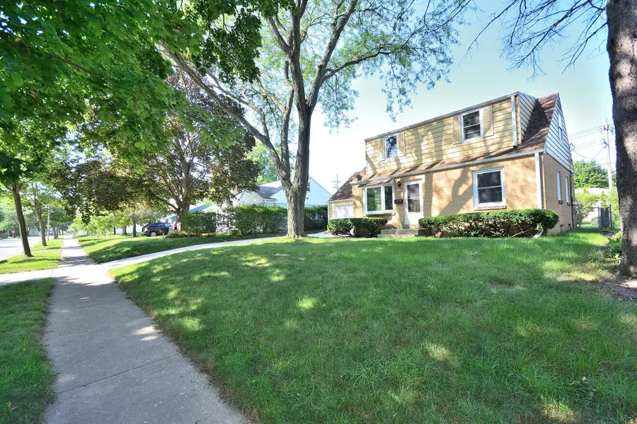 3603 N 82nd St, Milwaukee, WI 53222 - #3