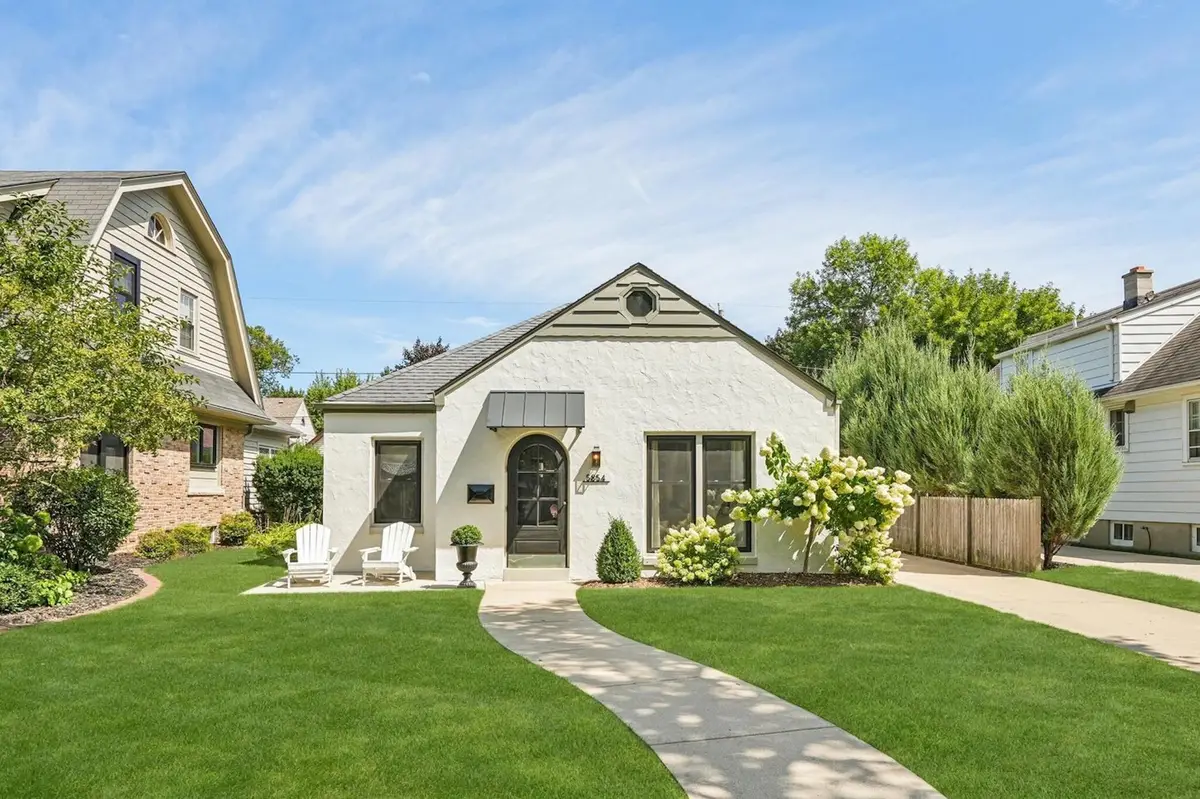5854 N Bay Ridge Ave, Whitefish Bay, WI 53217 - #1