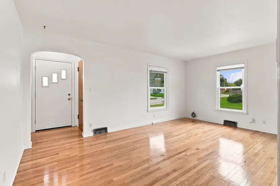 2062 Shoop St, Racine, WI 53404 - #3