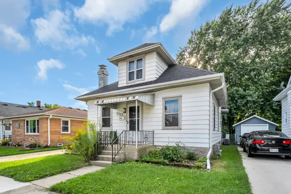 2302 Blake Ave, Racine, WI 53404