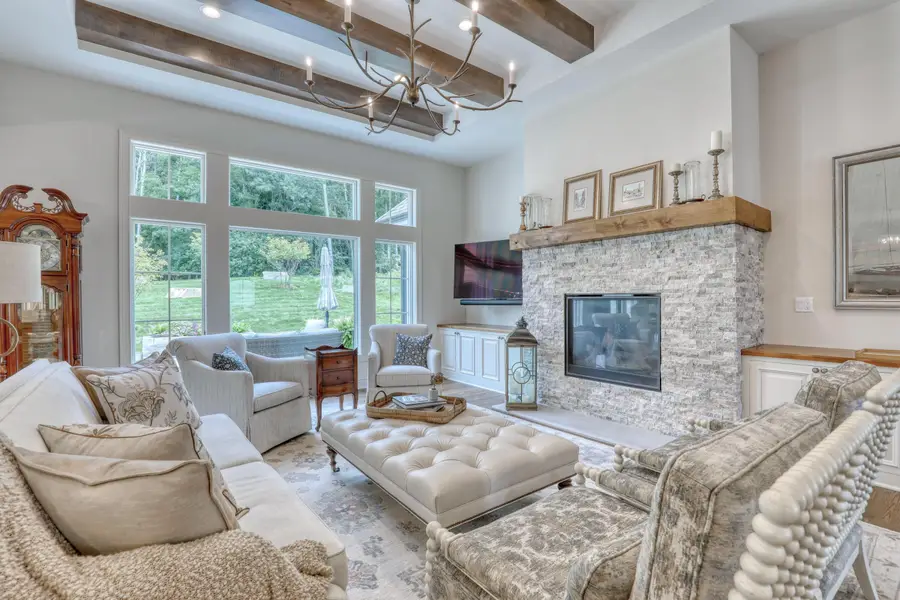 1620 Yardley Ct, Oconomowoc, WI 53066 - #2