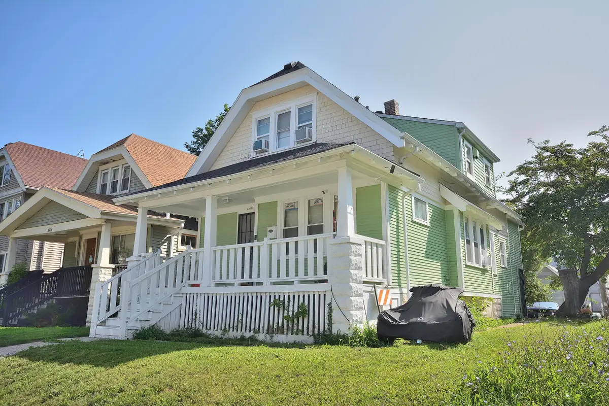 2616 N 37th St, Milwaukee, WI 53210 - #1