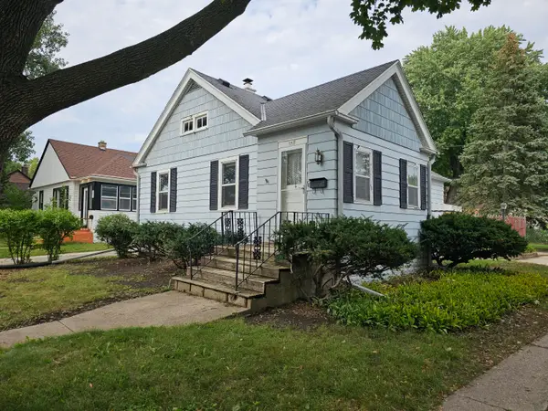 640 S 104th St, West Allis, WI 53214