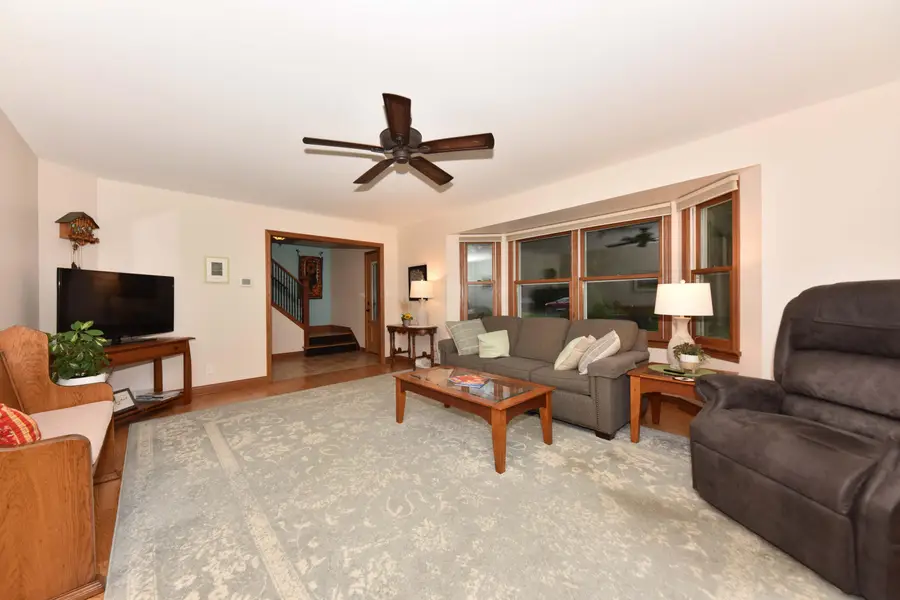N64W30881 Cindy Ct, Hartland, WI 53029 - #3
