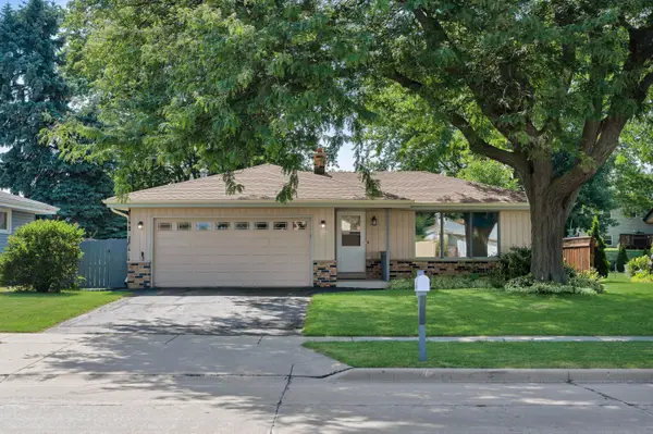 3208 15th Ave, South Milwaukee, WI 53172