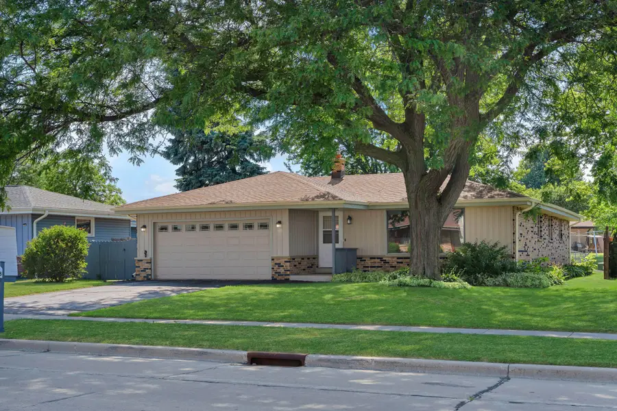 3208 15th Ave, South Milwaukee, WI 53172 - #3