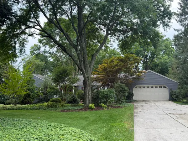 11453 N Riverland Rd, Mequon, WI 53092