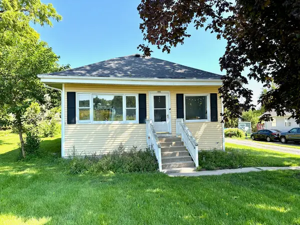 164 Dewey Ave, Fontana, WI 53125