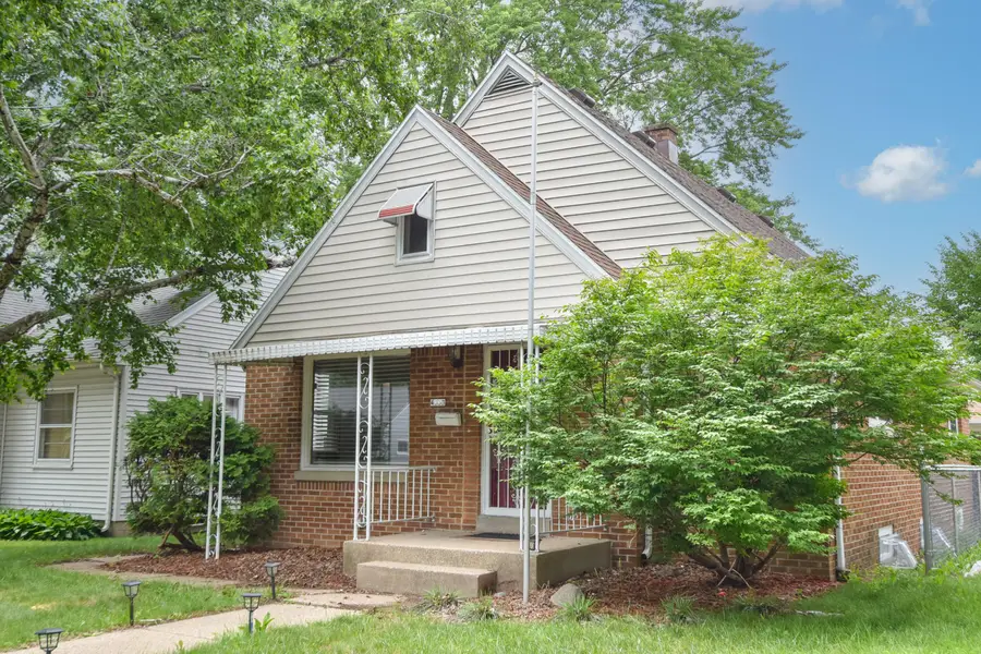 4333 N 62nd St, Milwaukee, WI 53216 - #2