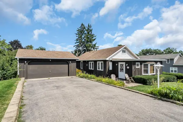4226 Maple Dr, Delavan, WI 53115