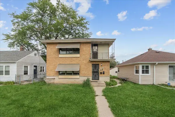 4414 N 67th St, Milwaukee, WI 53218