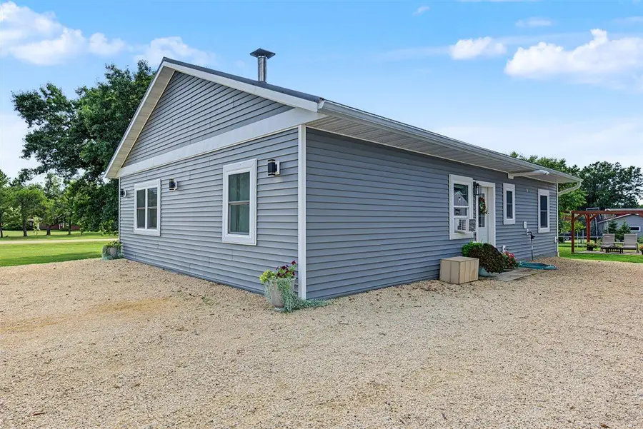 16291 Hassock Ave, Adrian, WI 54656 - #2