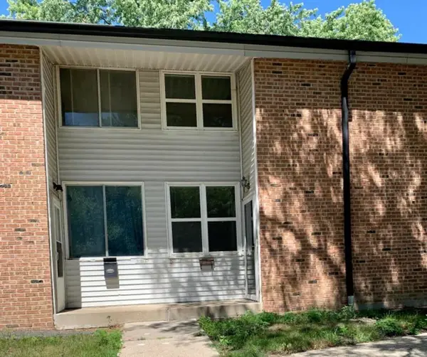 9051 N 95th St, Milwaukee, WI 53224