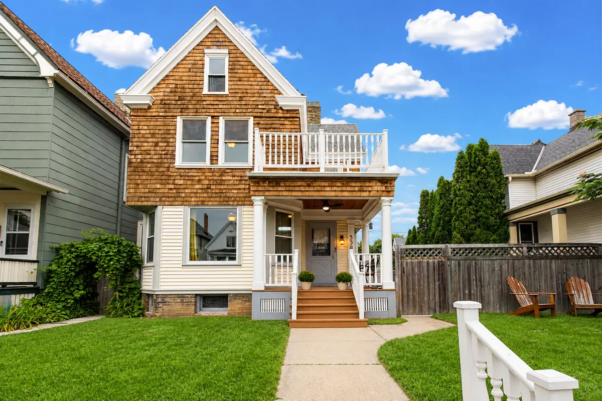 538 E Otjen St, Milwaukee, WI 53207 - #1