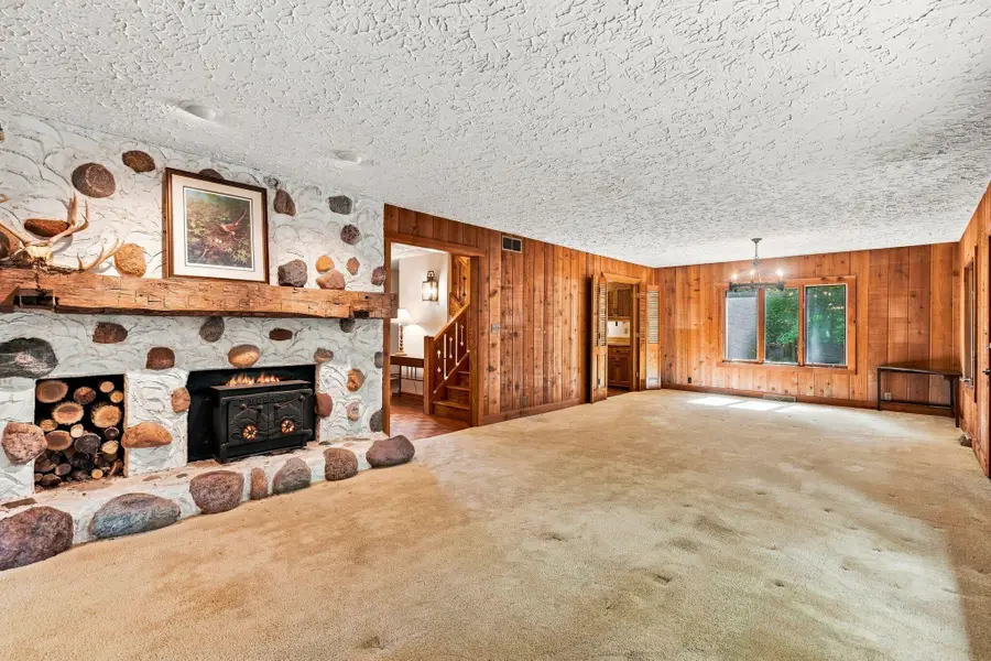 W340N9005 Townline Rd, Oconomowoc, WI 53066 - #2