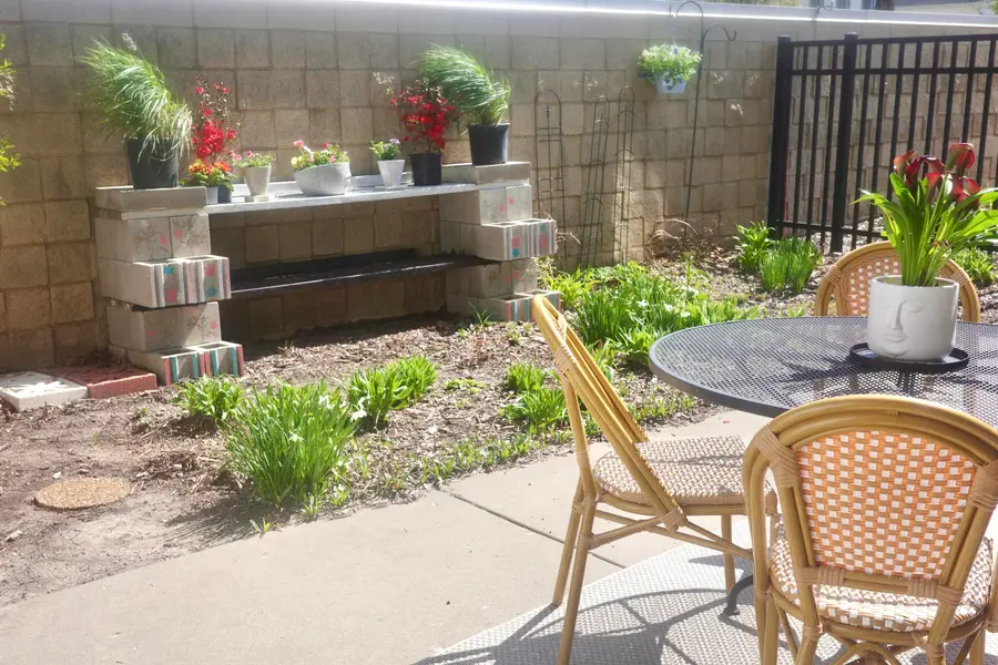 2525 S Shore Dr, Milwaukee, WI 53207 - #3