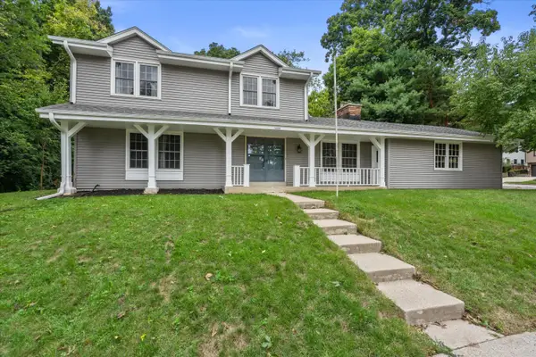 1600 Michael Dr, Waukesha, WI 53189