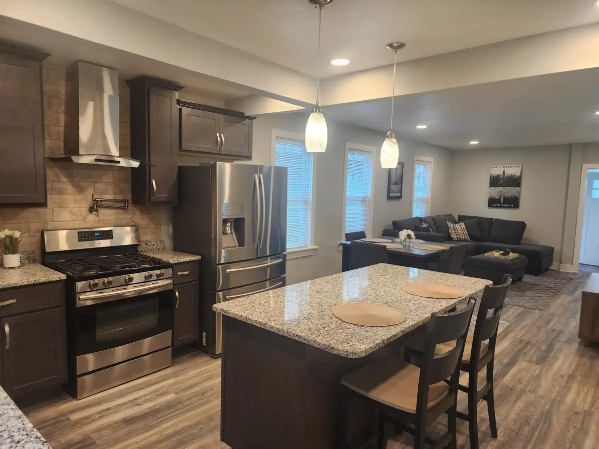 2540 N Booth St, Milwaukee, WI 53212 - #1