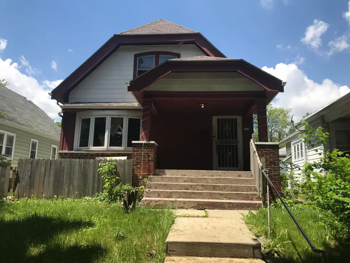 3763 N 10th St, Milwaukee, WI 53206 - #1