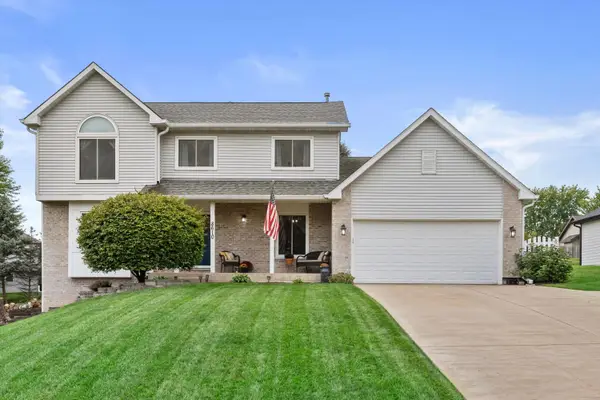8610 221st Ave, Salem Lakes, WI 53168