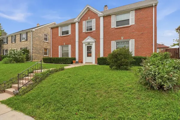 1615 S 54th St, West Milwaukee, WI 53214