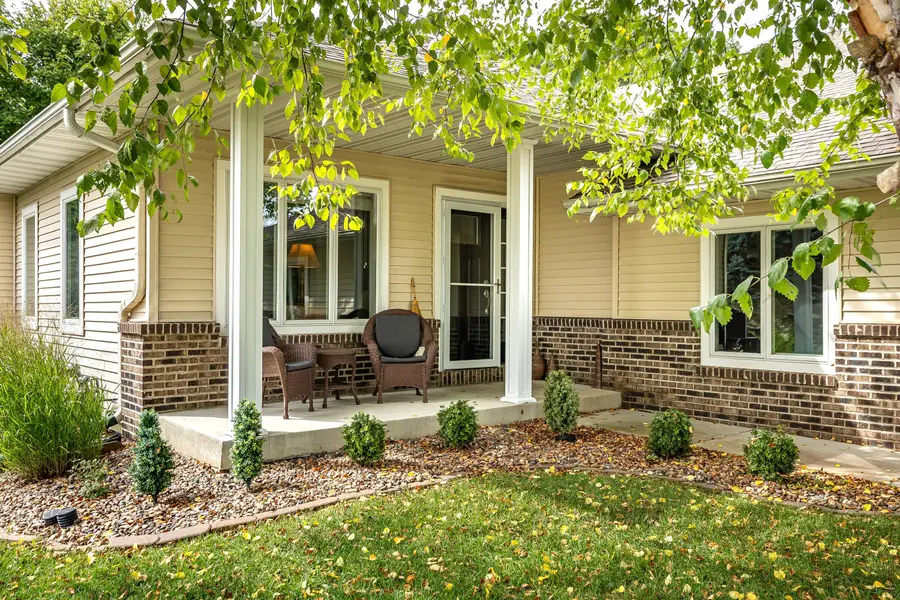 303 French Rd, Onalaska, WI 54650 - #2