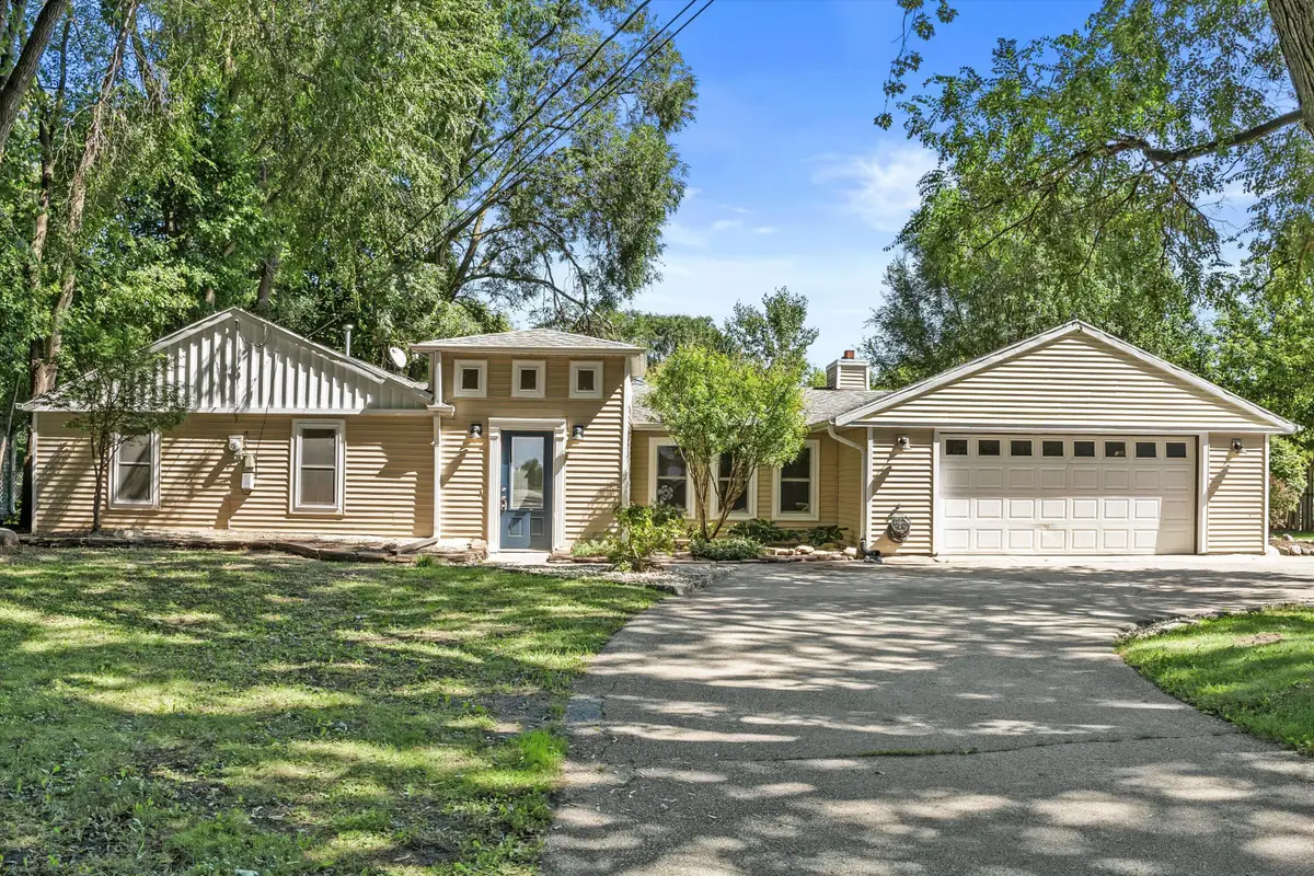 7118 N Lannon Rd, Lannon, WI 53046 - #1