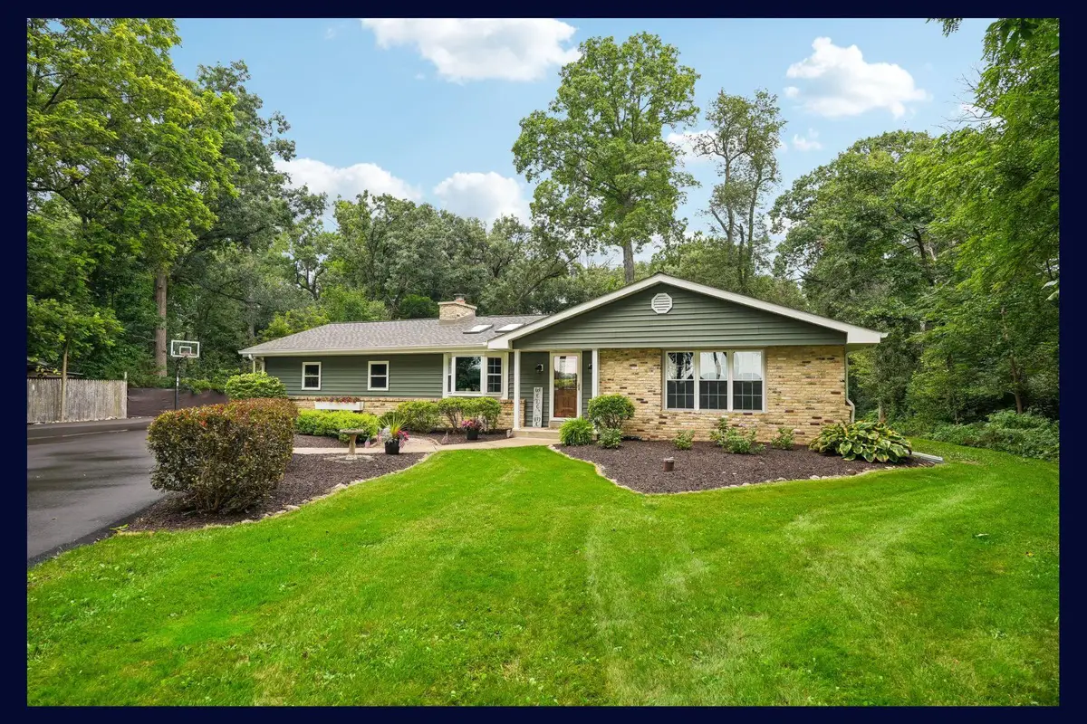 N56W27636 Lisbon Rd, Lisbon, WI 53089 - #1