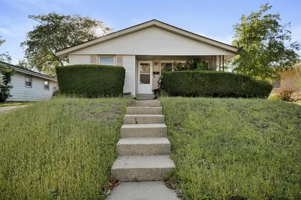 5637 N 86th Pl, Milwaukee, WI 53225