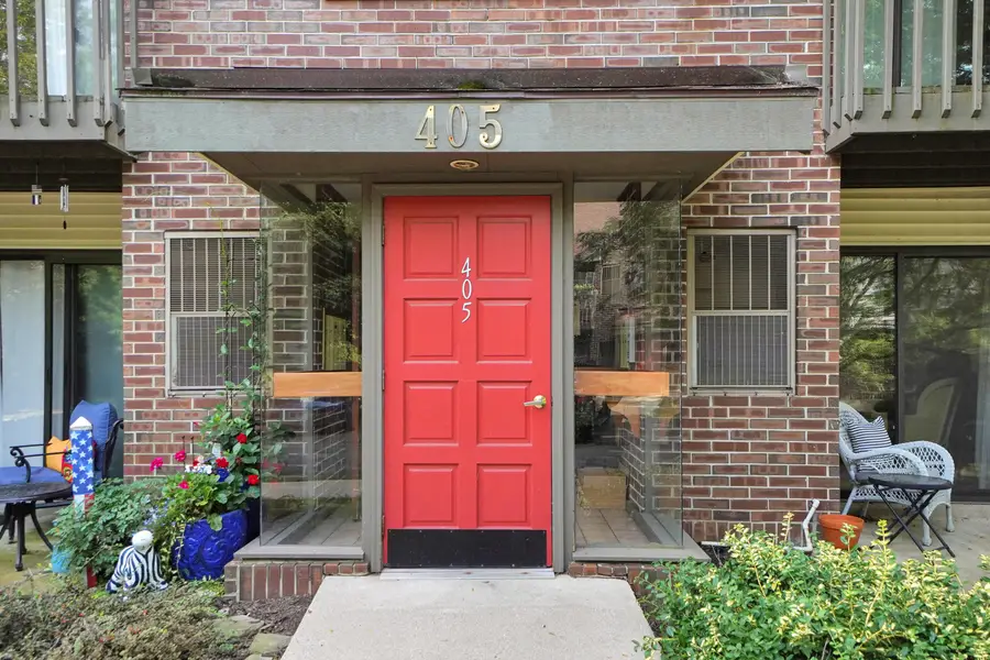 405 N Main St, Thiensville, WI 53092 - #2