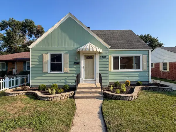 1901 74th Pl, Kenosha, WI 53143