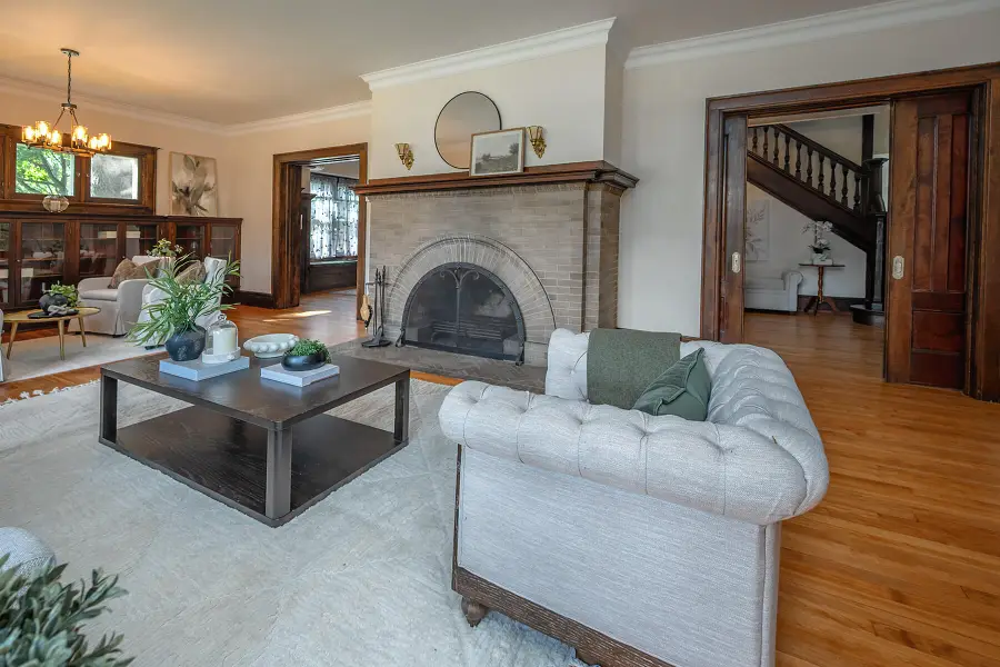 8000 Warren Ave, Wauwatosa, WI 53213 - #3