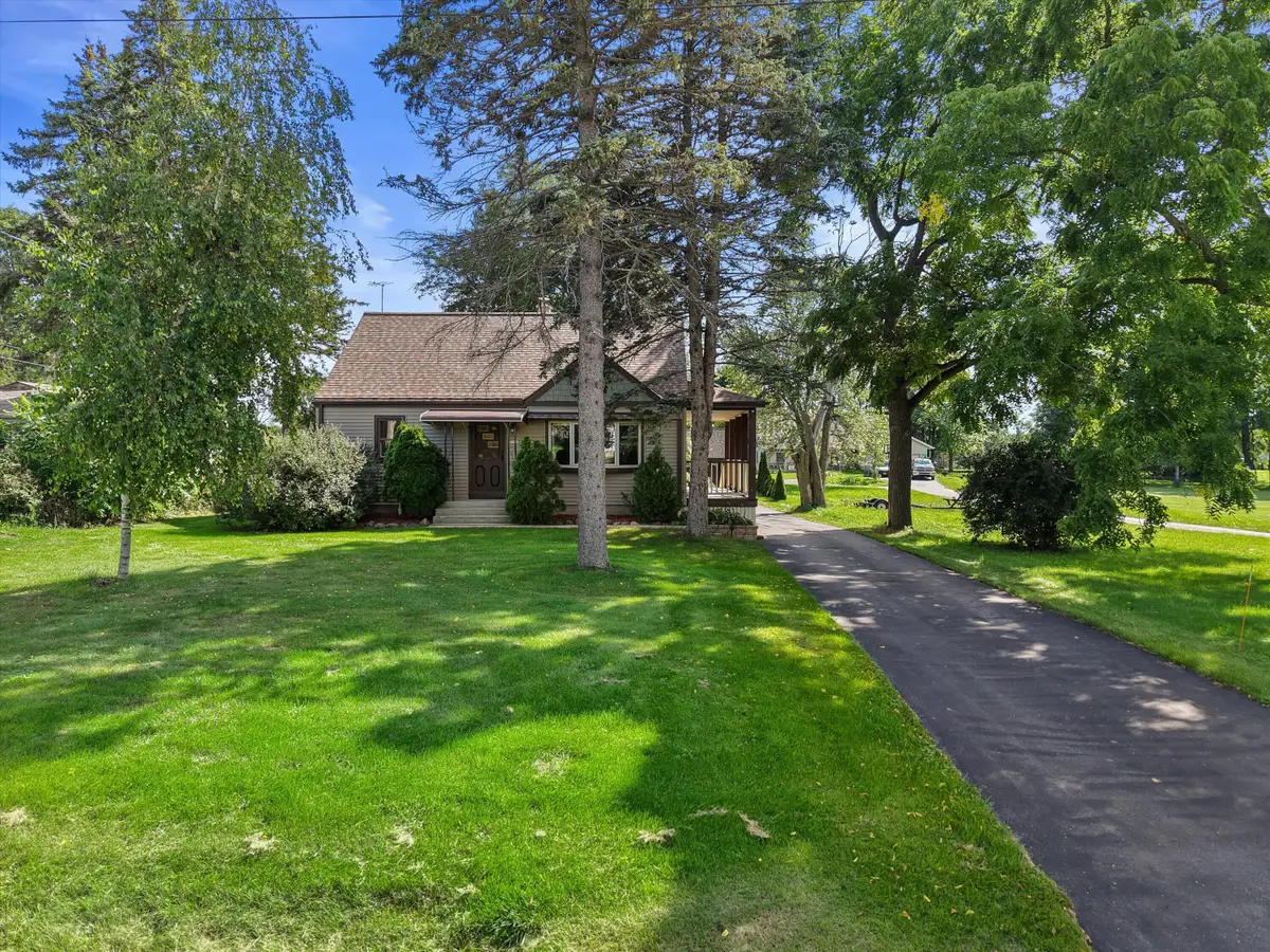 3381 E Ryan Rd, Oak Creek, WI 53154 - #1