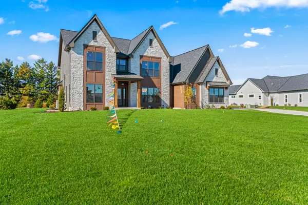4685 Merrick Trl, Brookfield, WI 53045