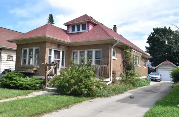 1524 S 54th St, West Milwaukee, WI 53214