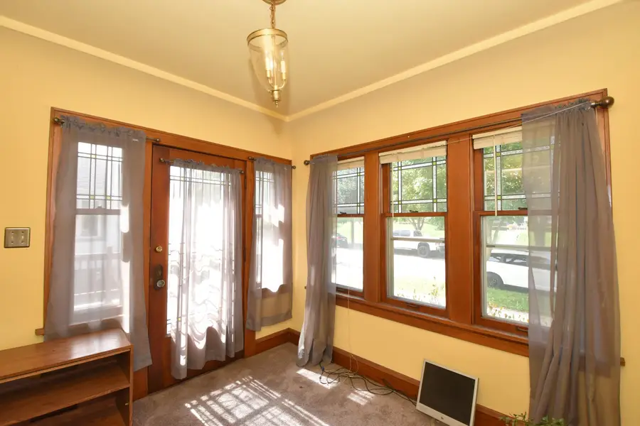 1524 S 54th St, West Milwaukee, WI 53214 - #2