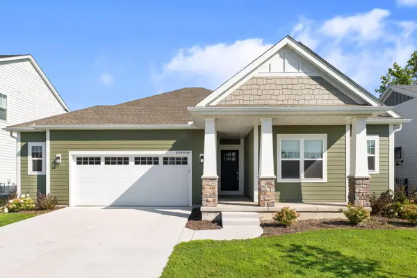 N118W7288 Fairway Ln, Cedarburg, WI 53012