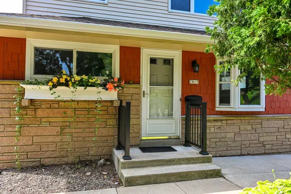 7817 W Mt. Vernon Ave, Milwaukee, WI 53213
