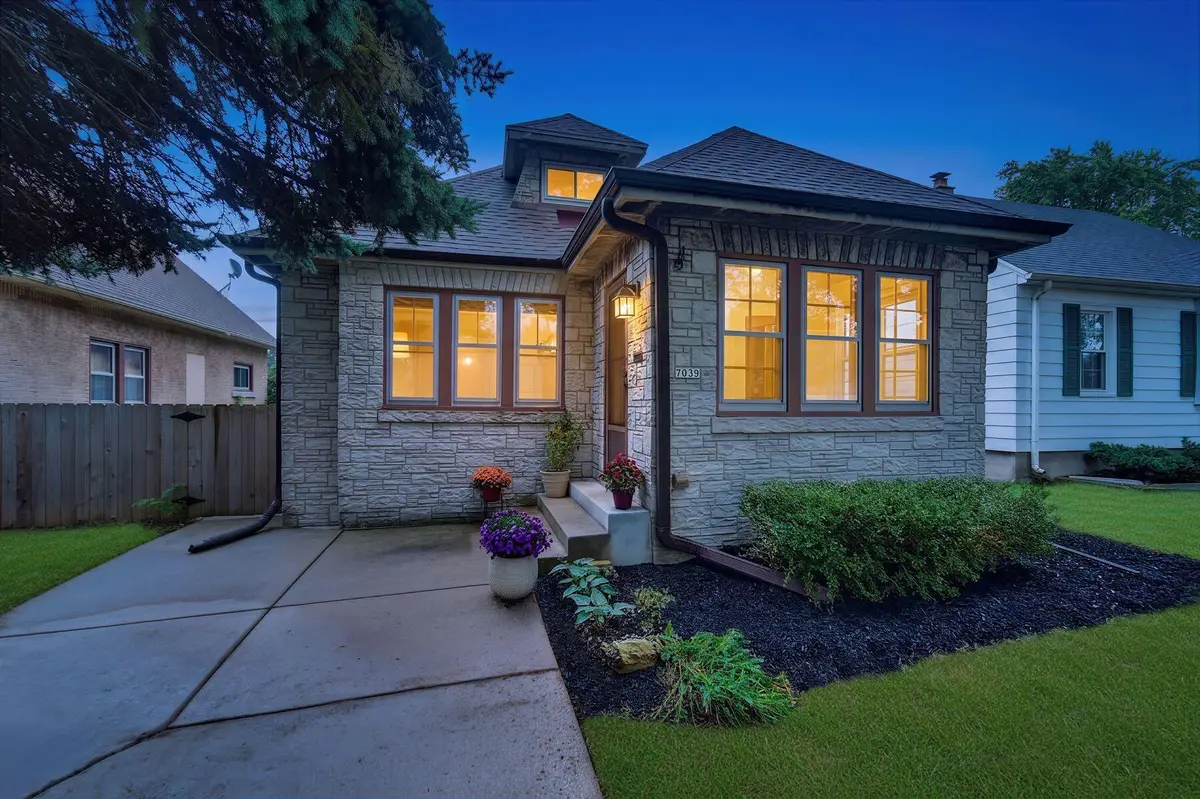 7039 W Stuth Pl, West Allis, WI 53219 - #1