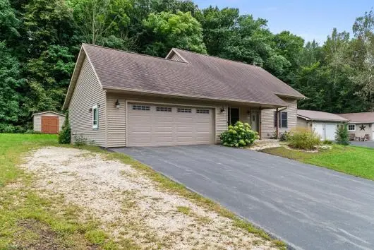 W5661 Summit Woods Ln, Plymouth, WI 53073 - #3