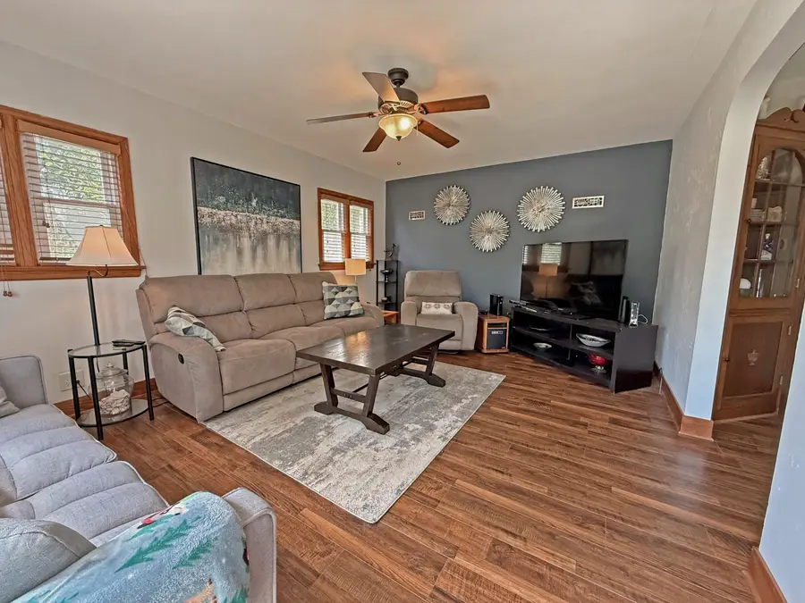602 E College Ave, Waukesha, WI 53186 - #3